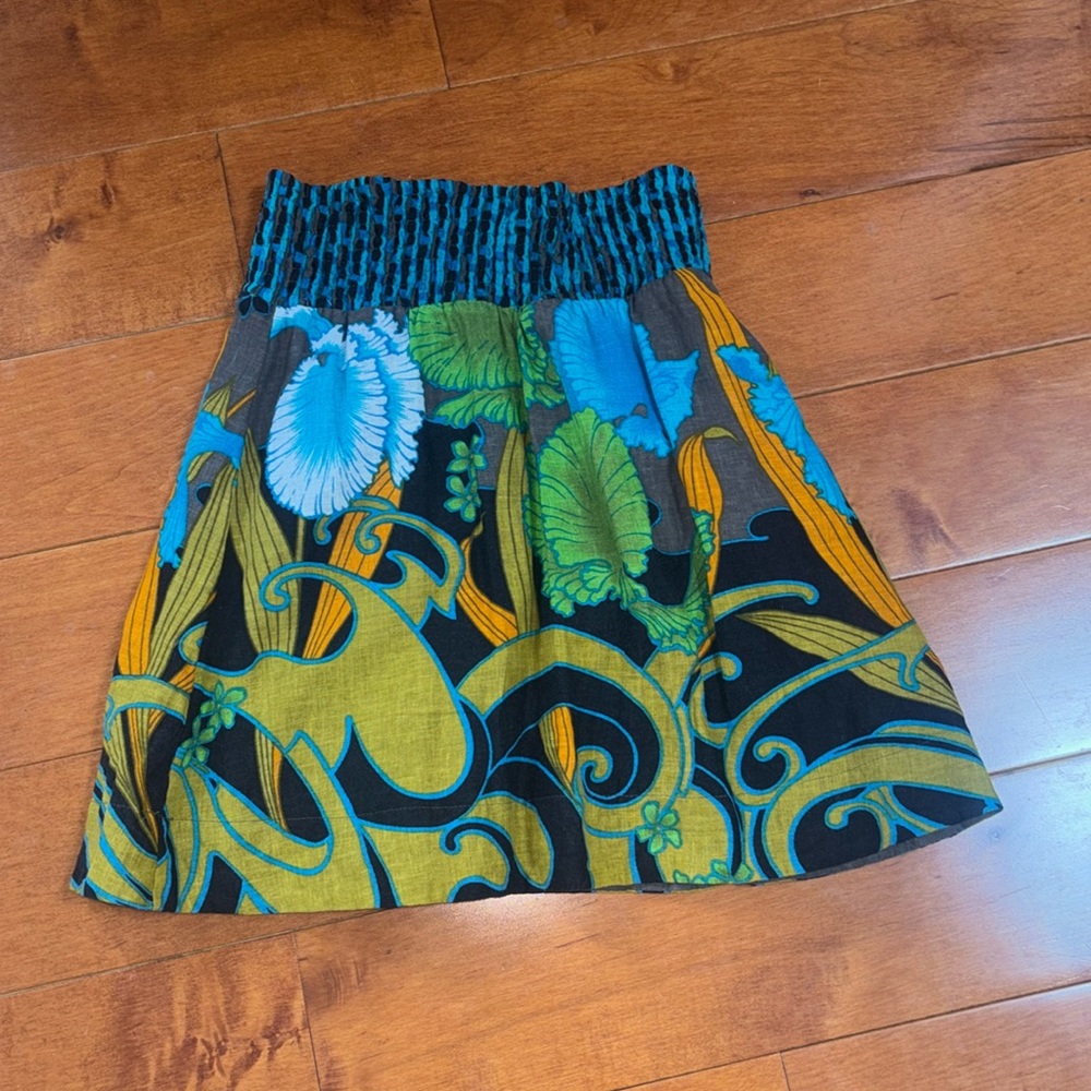 Free People  patterned mini skirt size XS